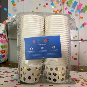 NEW 50 Gold Polka Dot Party Cups 8oz